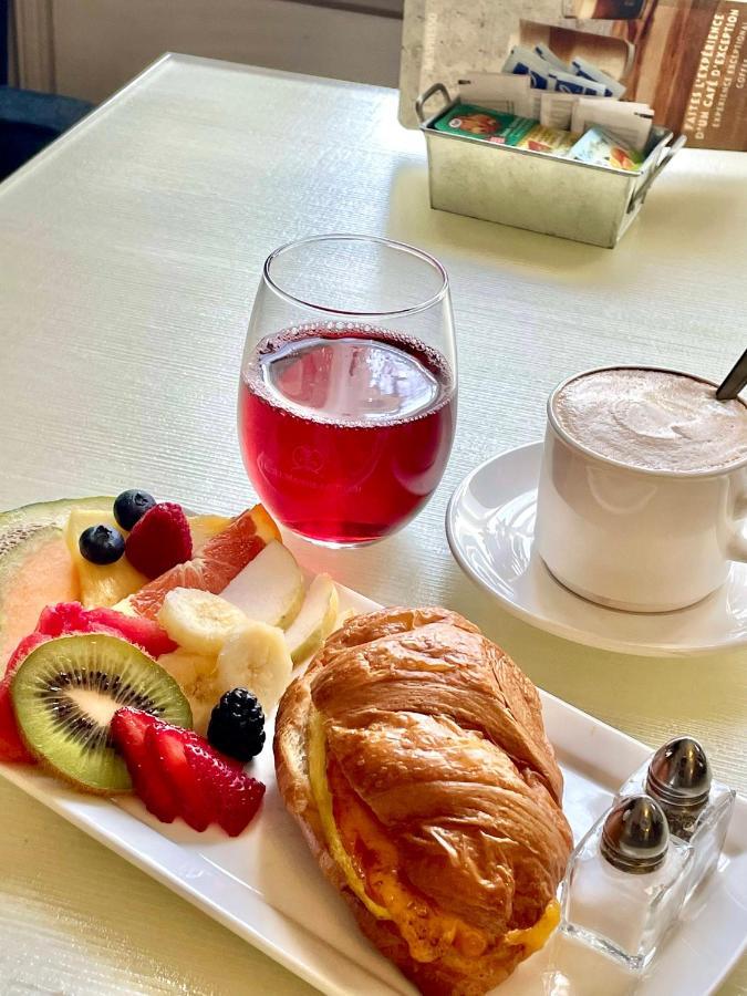 Hotel Manoir D'Auteuil Québec Eksteriør billede